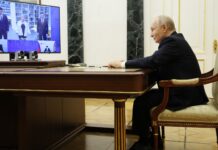 Системная работа, а не разовые акции: Владимир Путин рассказал о роли бизнеса в развитии школ