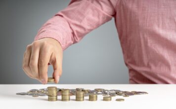 152 банка зафиксировали сокращение депозитов